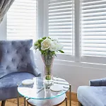 2, 15 Prospect Hill Apartament *