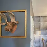 2, 15 Prospect Hill Apartament