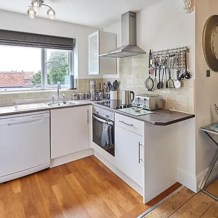 Appartamento 2, 15 Prospect Hill *